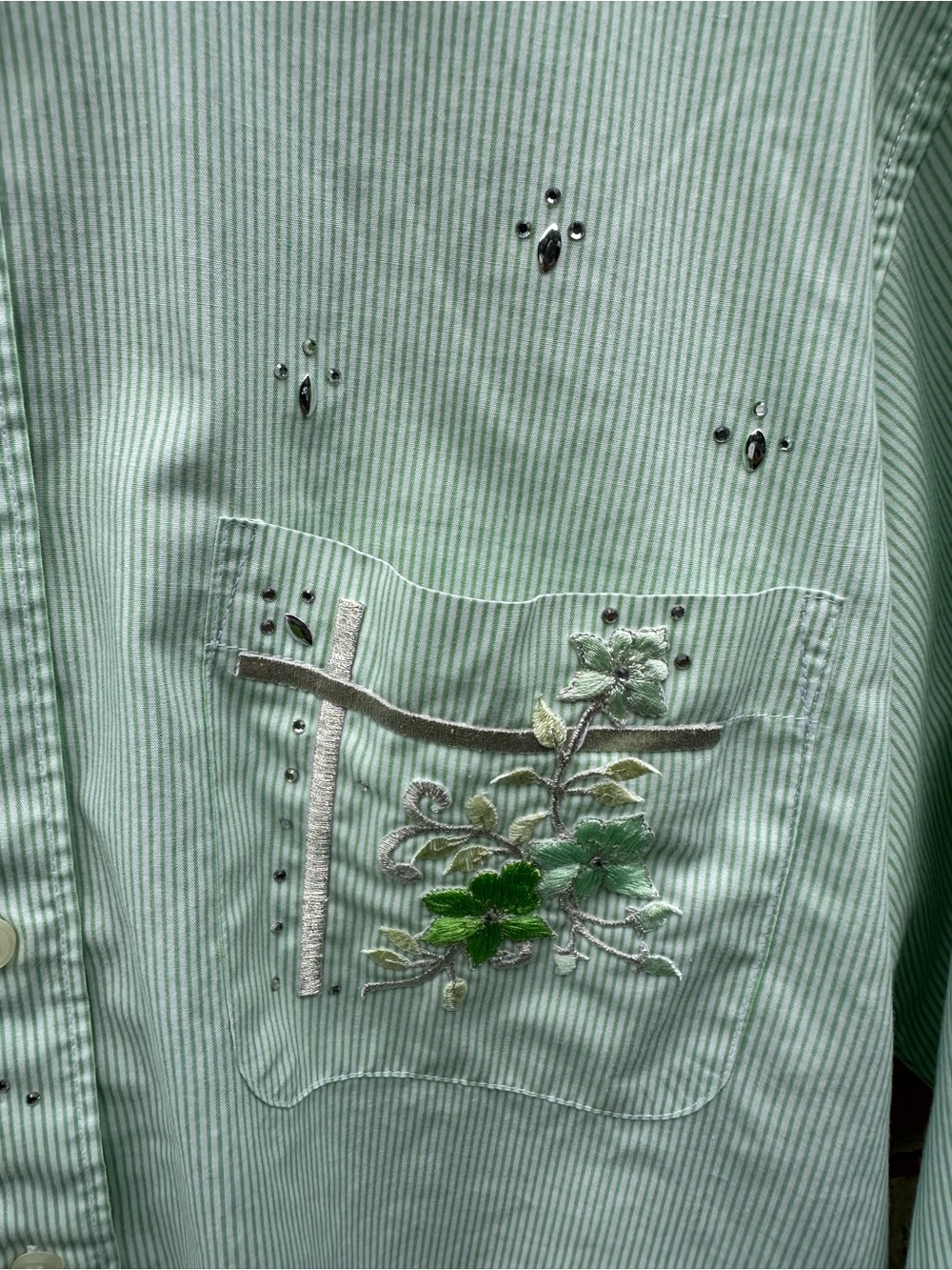 MiLi Designs? Woman's S Green Stripe Floral Appliqué Button Up Long Sleeve Shirt - Picture 5 of 9